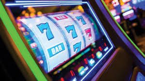 Người dùng Việt Nam chơi baccarat live casino trên điện thoại